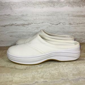 White Slip on Work Shoes Keds Womens size 8